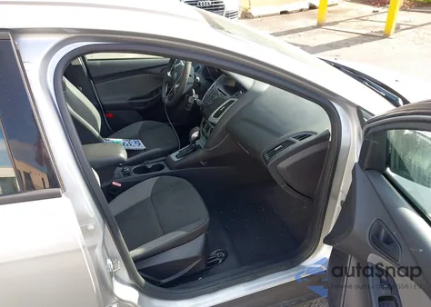 2012 Ford Focus Se из США, поврежденный, VIN 1FAHP3F25CL392717